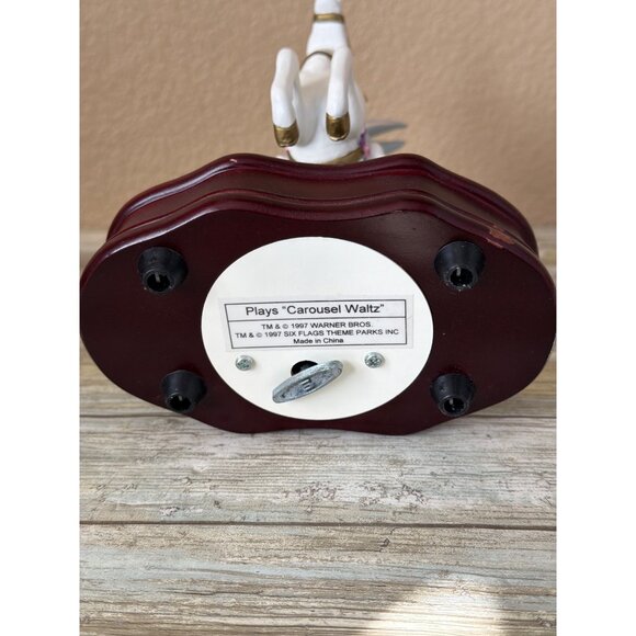 Six Flags Bugs Bunny Carousel Music Box Figurine Plays Carousel Waltz 1997 - Picture 5 of 17